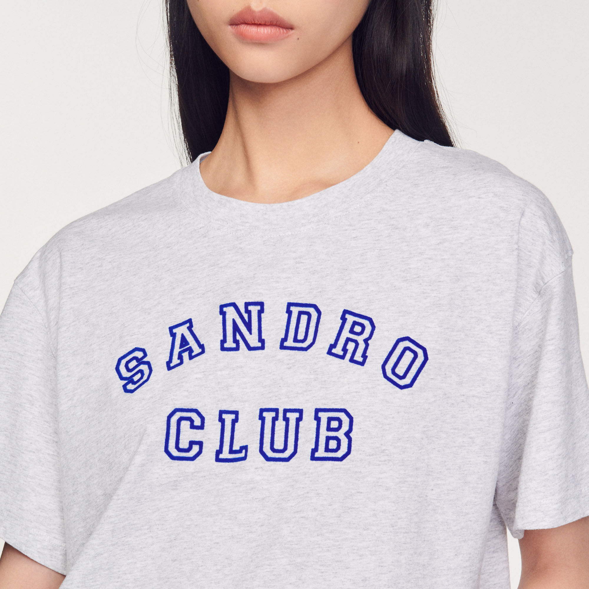 SANDRO 売れ筋商品|||サンドロ Tシャツ トップス レディース Tops Grey Cropped Sandro Club T-shirt | Sandro | Sandro Secondhand
